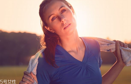 玻尿酸豐唇適合什么人 玻尿酸豐唇適合人群 玻尿酸豐唇適合什么人 玻尿酸豐唇適合人群