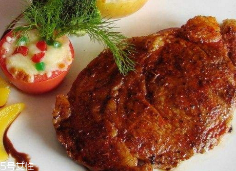 肉眼牛排是牛的哪個(gè)部位 菲力牛排和肉眼牛排有什么區(qū)別 肉眼牛排是牛的哪個(gè)部位 菲力牛排和肉眼牛排有什么區(qū)別