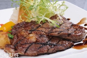 肉眼牛排是牛的哪個(gè)部位 菲力牛排和肉眼牛排有什么區(qū)別 肉眼牛排是牛的哪個(gè)部位 菲力牛排和肉眼牛排有什么區(qū)別