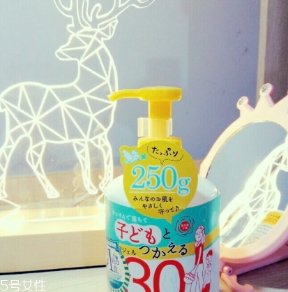 石澤研究所防曬霜油不油？石澤研究所防曬霜是物理還是化學(xué)防曬