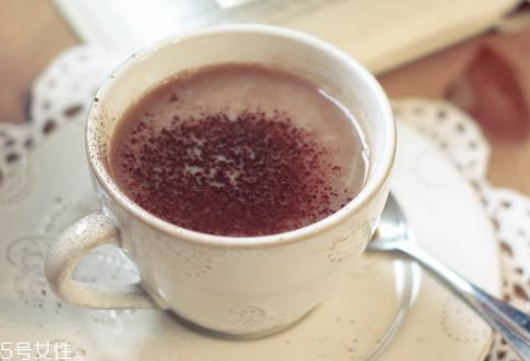 伯爵奶茶什么味道 阿薩姆奶茶和伯爵奶茶哪個好喝 伯爵奶茶什么味道 阿薩姆奶茶和伯爵奶茶哪個好喝