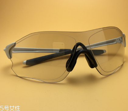 oakley眼鏡怎么樣？歐克利眼鏡好嗎？