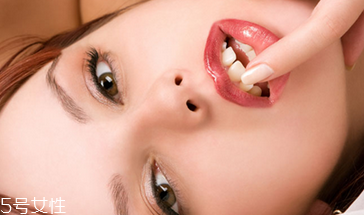 漂唇后多久能恢復正常 漂唇能保持多久 漂唇后多久能恢復正常 漂唇能保持多久