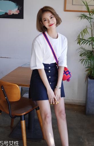 短袖t恤太長怎么辦 t恤怎么打結