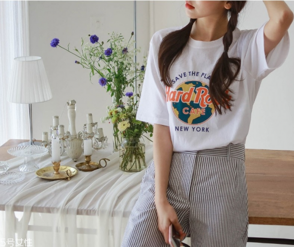 短袖t恤太長怎么辦 t恤怎么打結