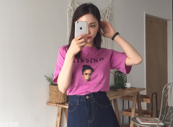 短袖t恤太長怎么辦 t恤怎么打結