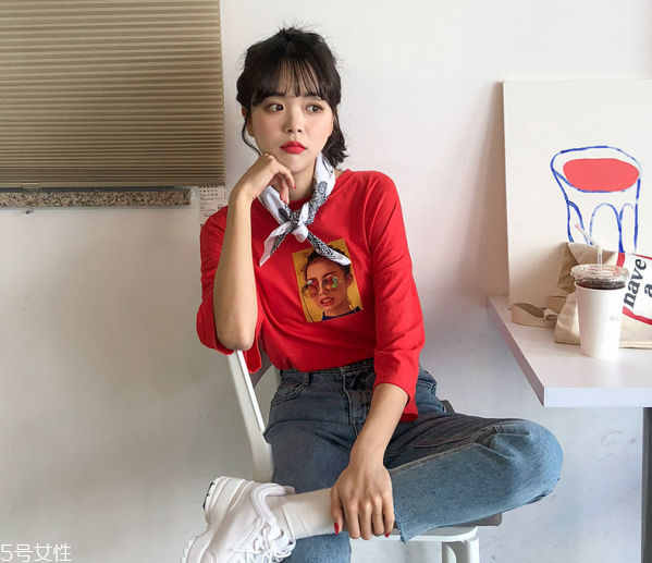 短袖t恤太長怎么辦 t恤怎么打結