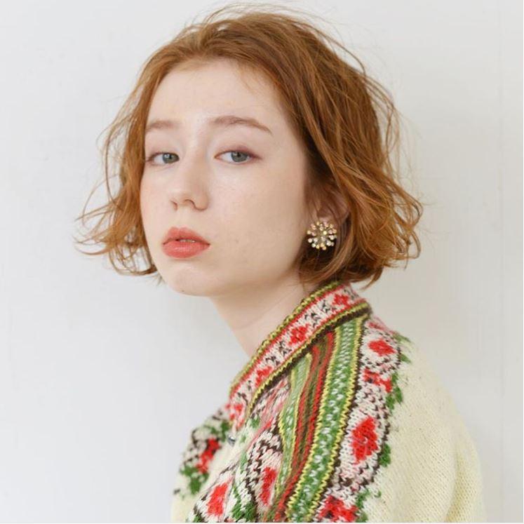 夏天染什么顏色頭發(fā) 2022夏季流行發(fā)型顏色 夏天染什么顏色頭發(fā) 2022夏季流行發(fā)型顏色