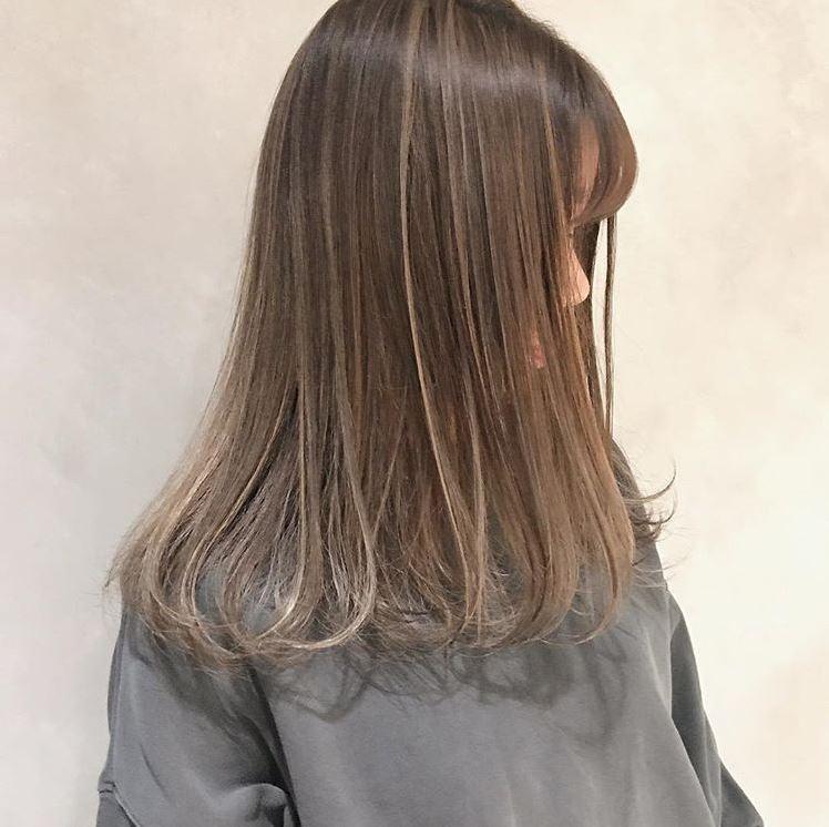 夏天染什么顏色頭發(fā) 2022夏季流行發(fā)型顏色 夏天染什么顏色頭發(fā) 2022夏季流行發(fā)型顏色