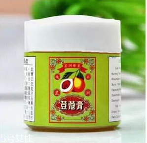 豆蔻膏過期還能涂抹嗎？過期的豆蔻膏還能用嗎？