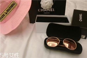 墨鏡可以防曬嗎？墨鏡有防曬功能嗎？