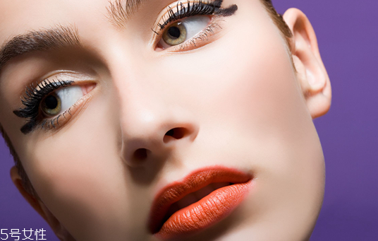 伊婉v型隆鼻會變寬嗎 伊婉vplus和v的區(qū)別 伊婉v型隆鼻會變寬嗎 伊婉vplus和v的區(qū)別