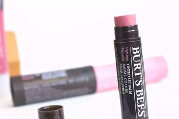 護(hù)唇膏能當(dāng)眉膠用嗎 護(hù)唇膏涂眉毛好嗎 護(hù)唇膏能當(dāng)眉膠用嗎 護(hù)唇膏涂眉毛好嗎