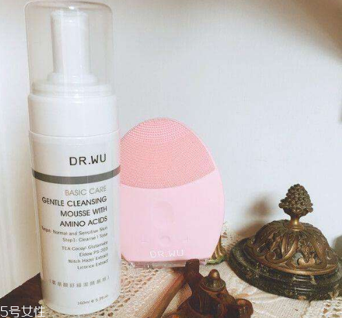 dr.wu氨基酸舒緩潔顏慕斯好用嗎 dr.wu達爾膚氨基酸潔面 dr.wu氨基酸舒緩潔顏慕斯好用嗎 dr.wu達爾膚氨基酸潔面