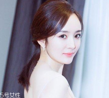 鯰魚(yú)須劉海怎么處理 鯰魚(yú)須劉海簡(jiǎn)單打造方法 鯰魚(yú)須劉海怎么處理 鯰魚(yú)須劉海簡(jiǎn)單打造方法