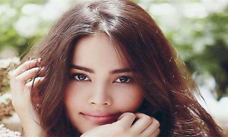 泰式妝容怎么化 泰國妝容畫法 泰式妝容怎么化 泰國妝容畫法