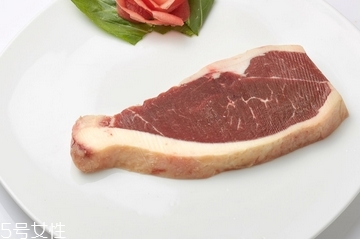 西冷牛排幾分熟最好吃？西冷牛排吃幾分熟？