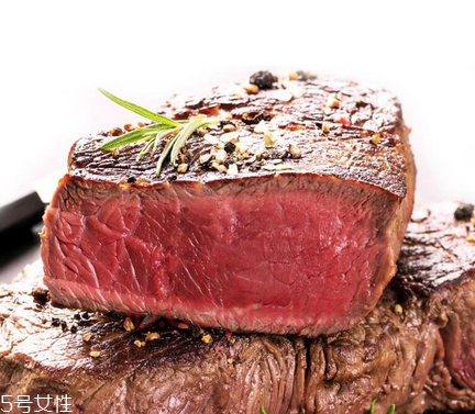 西冷牛排是冷的嗎？西冷牛排是涼的嗎？