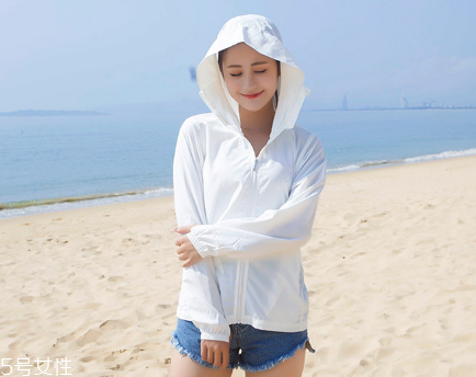 防曬衣上的筆墨怎么洗？防曬衣沾上筆墨怎么清洗？