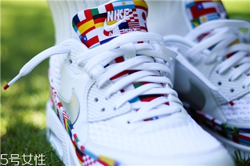 耐克國旗印花系列鞋子多少錢_有哪幾款？