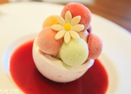 雪葩和冰激凌的區(qū)別 雪葩是什么東西 雪葩和冰激凌的區(qū)別 雪葩是什么東西