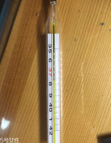 體溫計(jì)能不能帶上飛機(jī)？坐飛機(jī)可以帶體溫計(jì)嗎？