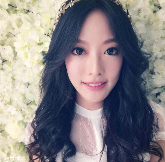 燙發(fā)棒尺寸怎么挑選 電發(fā)棒不同規(guī)格說(shuō)明 燙發(fā)棒尺寸怎么挑選 電發(fā)棒不同規(guī)格說(shuō)明