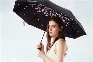 太陽(yáng)傘可以帶上飛機(jī)嗎？太陽(yáng)傘能不能上飛機(jī)？