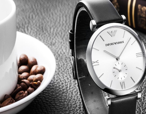 阿瑪尼手表和天梭手表哪個(gè)好？阿瑪尼手表和天梭哪個(gè)檔次高