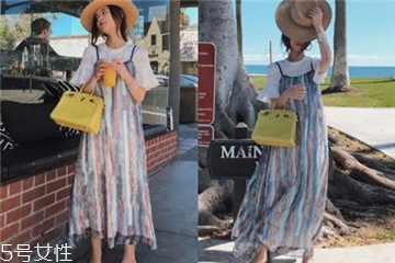 夏天度假穿什么裙子好看？什么裙子適合夏天度假穿？