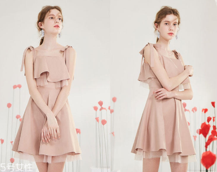 夏天度假穿什么裙子好看？什么裙子適合夏天度假穿？