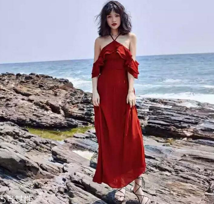 胸大適合什么連衣裙？胸大穿什么連衣裙好看？