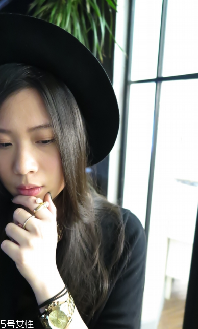 帽子怎樣戴才好看 臉型發(fā)型帽款完美搭配指南 帽子怎樣戴才好看 臉型發(fā)型帽款完美搭配指南