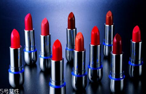 一支口紅可以用多久 一支口紅的使用壽命 一支口紅可以用多久 一支口紅的使用壽命