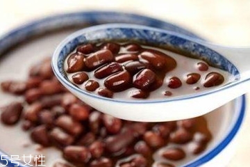 紅豆湯熱量高嗎 喝紅豆湯會(huì)胖嗎 紅豆湯熱量高嗎 喝紅豆湯會(huì)胖嗎
