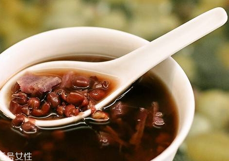 紅豆湯可以天天喝嗎 長(zhǎng)期喝紅豆湯的好處 紅豆湯可以天天喝嗎 長(zhǎng)期喝紅豆湯的好處