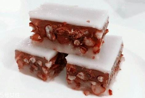 紅豆糕熱量高嗎 紅豆糕的熱量是多少 紅豆糕熱量高嗎 紅豆糕的熱量是多少