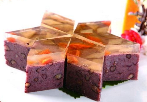 紅豆糕熱量高嗎 紅豆糕的熱量是多少 紅豆糕熱量高嗎 紅豆糕的熱量是多少