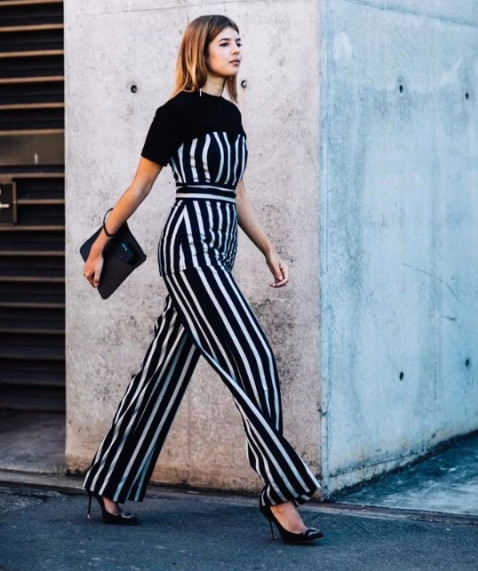 寬褲子配什么上衣圖片 寬褲怎么搭配 寬褲子配什么上衣圖片 寬褲怎么搭配