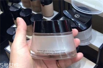 阿瑪尼素顏霜能遮瑕嗎？阿瑪尼素顏霜有遮瑕效果嗎？