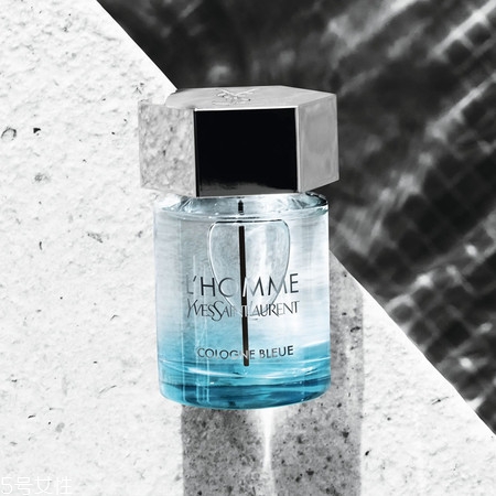 藍(lán)色瓶子的男士香水有哪些 2022適合春夏的香水男士 藍(lán)色瓶子的男士香水有哪些 2022適合春夏的香水男士