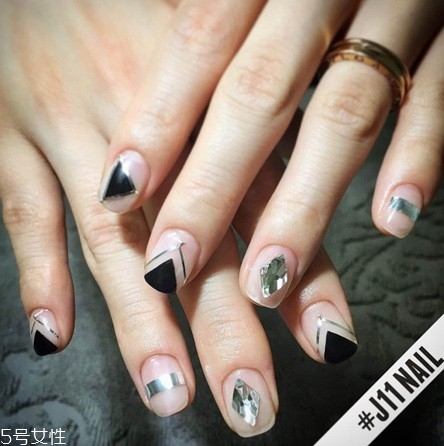 大鉆石美甲圖片2018款式 大鉆石美甲圖片大全集 大鉆石美甲圖片2018款式 大鉆石美甲圖片大全集