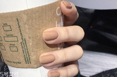 2022流行美甲圖片淺色 最適合夏天做的美甲顏色款式 2022流行美甲圖片淺色 最適合夏天做的美甲顏色款式