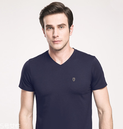 2022韓式紋理燙發(fā)型男 男生紋理燙發(fā)型圖片 2022韓式紋理燙發(fā)型男 男生紋理燙發(fā)型圖片