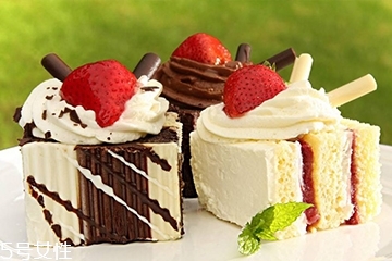 蛋糕用動物奶油和植物奶油哪個好？動物奶油和植物奶油區(qū)別