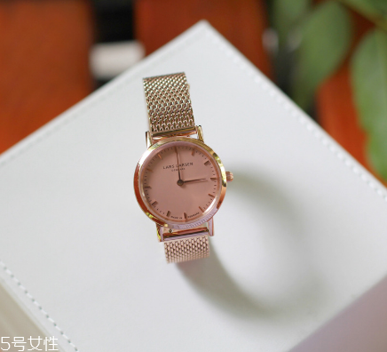lars larsen手表多少錢(qián)？lars larsen手表正品價(jià)格