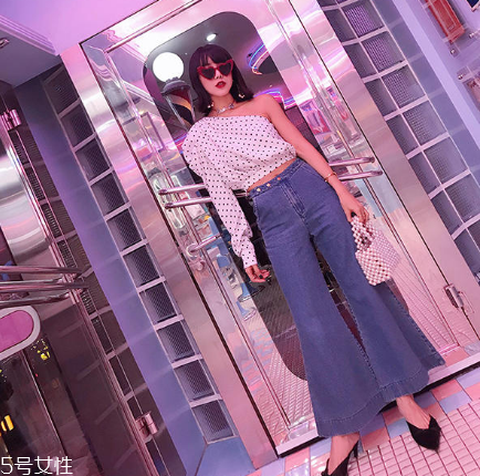 喇叭褲怎么搭配顯腿長？喇叭褲怎么穿顯高？