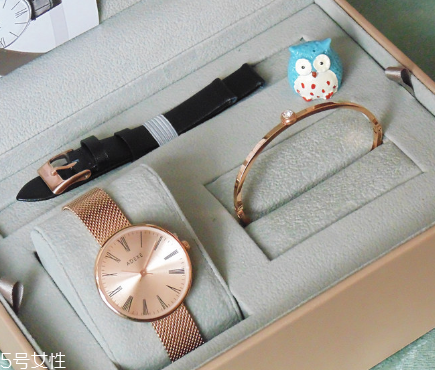 adexe手表多少錢？adexe手表正品價格