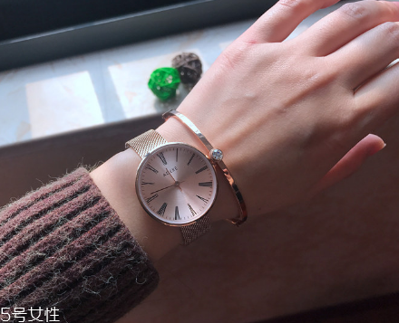 adexe手表多少錢？adexe手表正品價格