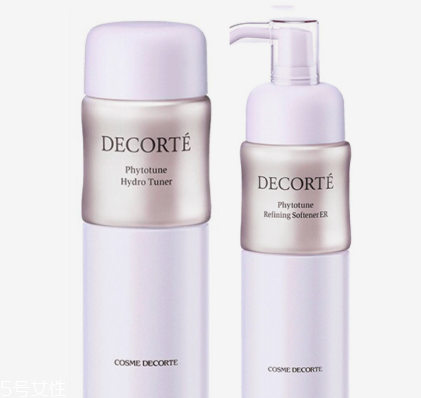 油痘皮夏天用什么水乳 6款夏日油痘肌水乳推薦 油痘皮夏天用什么水乳 6款夏日油痘肌水乳推薦